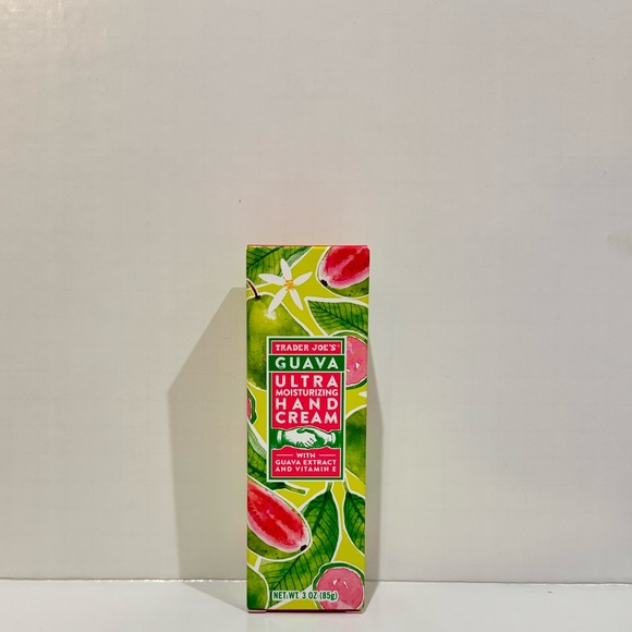 TRADER JOES LIMITED EDITION GUAVA HAND CREAM - Picture 4 of 8